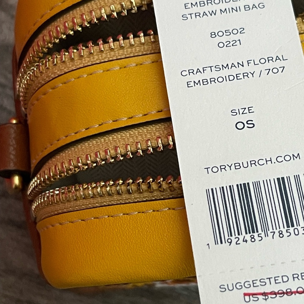 New Tory butch Perry Bombe Embroidered Straw
Color: Craftsman Floral Embroidery - Picture 8 of 10